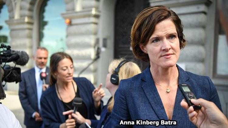 İsveç’te Ilımlı Muhafazakar Parti başkanı istifa ediyor