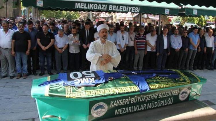 Kayseri Erciyessporun eski yöneticisi Şahin Göksu yaşamını yitirdi (2)