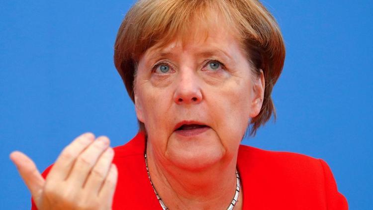 Merkel: Gümrük Birliği blokajı sürecek