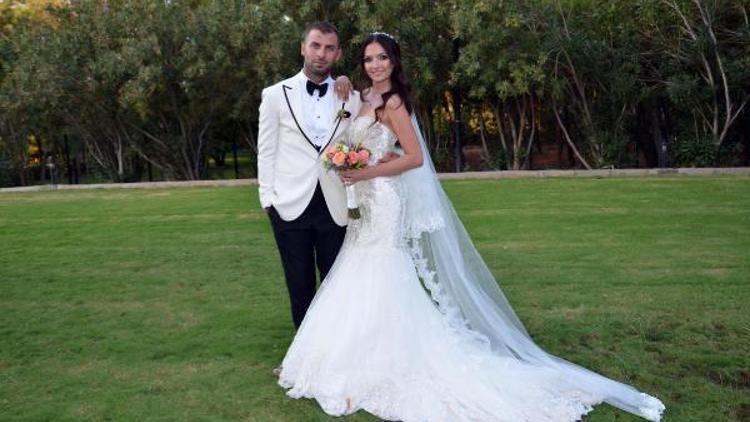 Murat ile Tuğçe evlendi