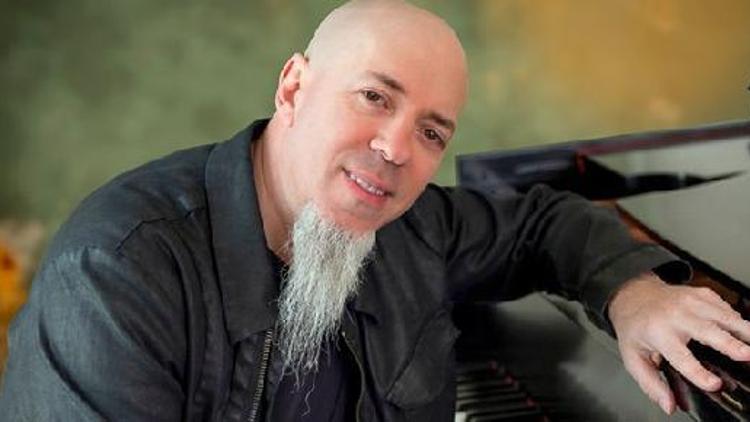 Dream Theatre’ın klavyecisi Rudess’tan Türk müzisyene övgü