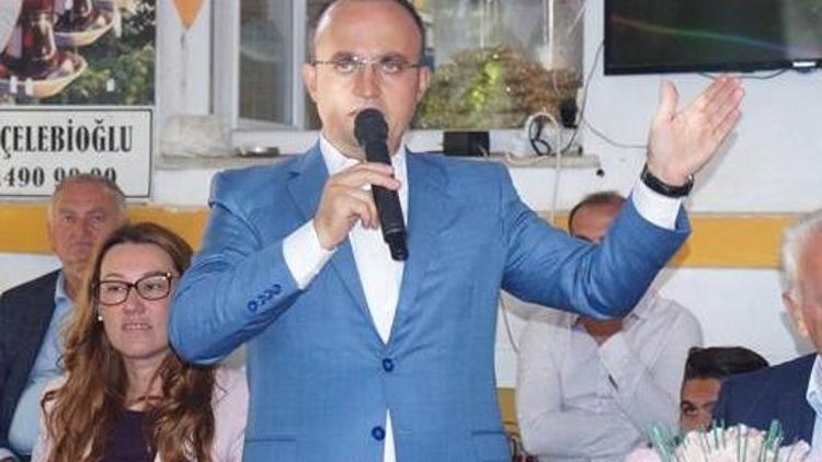 Bülent Turan: CHPnin içki içen 3 kişiyi partiden atması yanlış