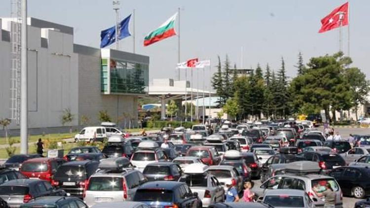 Bulgar Polisi Avrupalı Türklerden baskıyla rüşvet alıyor