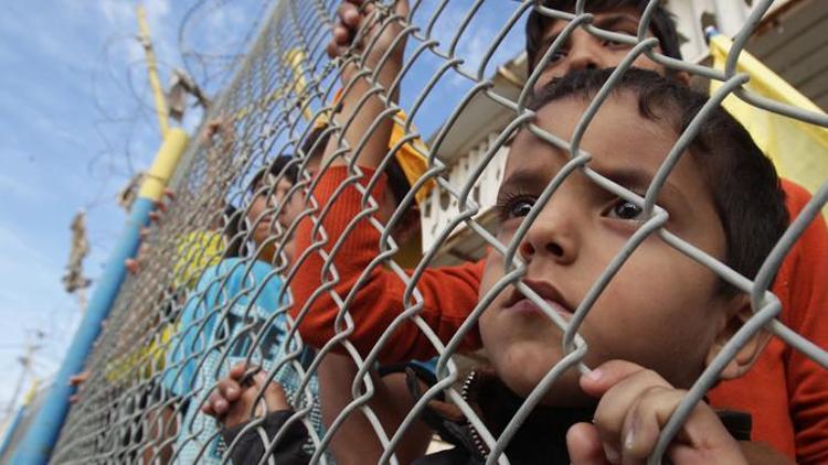 Gazze Şeridi yüz binlerce çocuk için yaşanmaz durumda