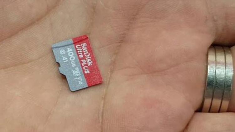 Sandiskten 400 GBlık dev microSD kart