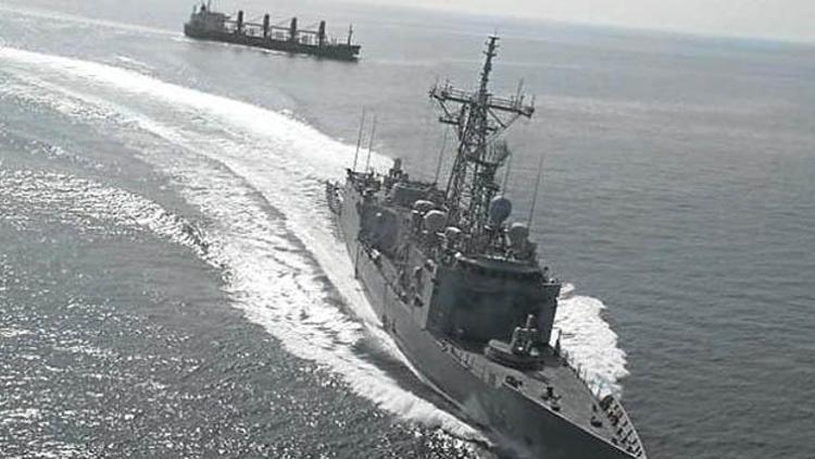 Son dakika: Yunan gemisi yardım çağrısı yaptı, Türk gemisi yetişti