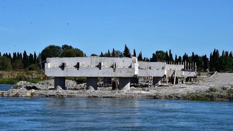 Bafra’da ki 2’nci köprü inşaatı 2017 sonunda bitecek