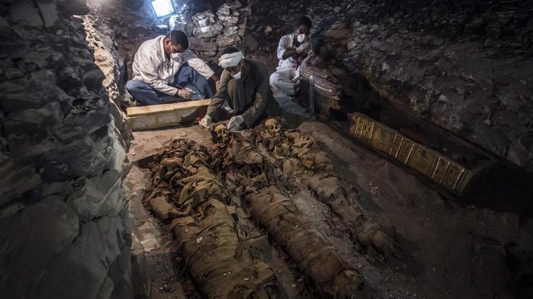 Son dakika Mısırda 3500 yıllık kuyumcu mezarı keşfedildi