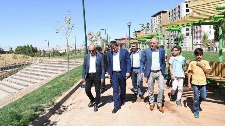 Başkan Asya, Karaman heyetine karni deresi projesini tanıttı