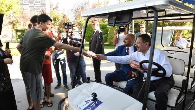 Başkan Gökçek Golfa bindi, balık tuttu, dağ kızağı ve motoruna bindi