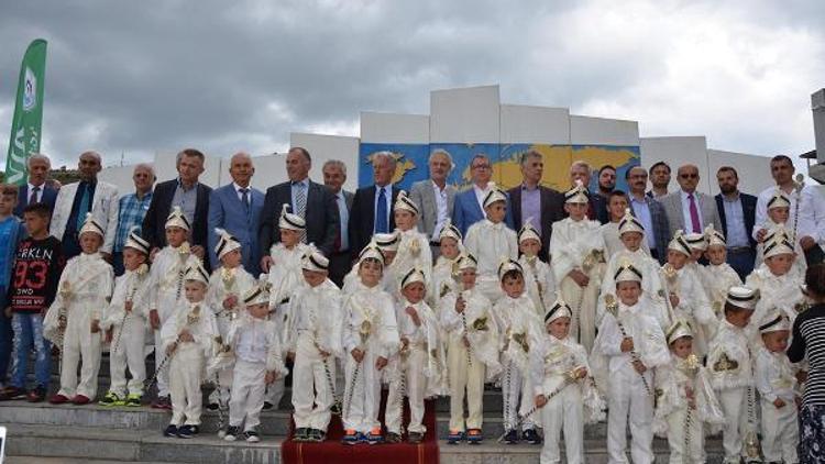 İznik Belediyesi’nden Sırbistan’da sünnet şöleni