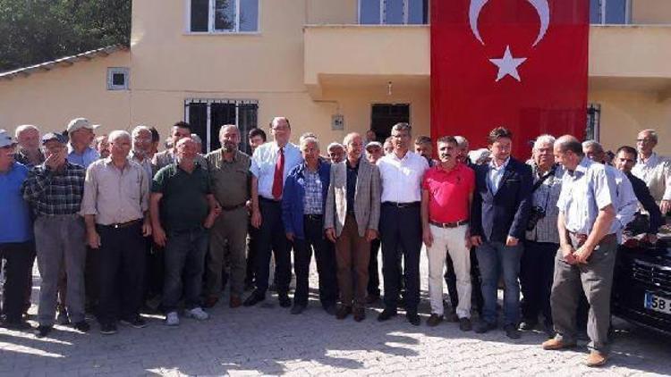 AK Parti Sivas Milletvekilleri Dursun ve Soluk, Tatar Köyünü ziyaret etti