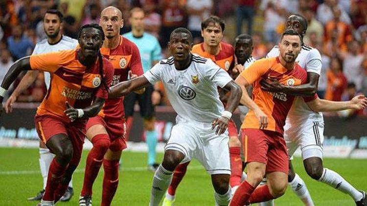 Ağır eleştiri... Feghouli 87de mi oyuna girer