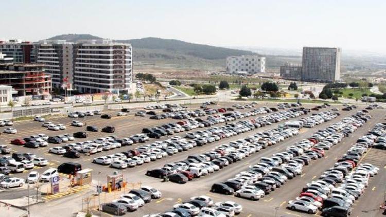 İSPARK’tan havalimanlarında 1 saat ücretsiz otopark