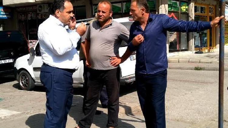 AK Parti İlçe Başkanı: Partimin önüne fındık dökmüşler gelin temizleyin