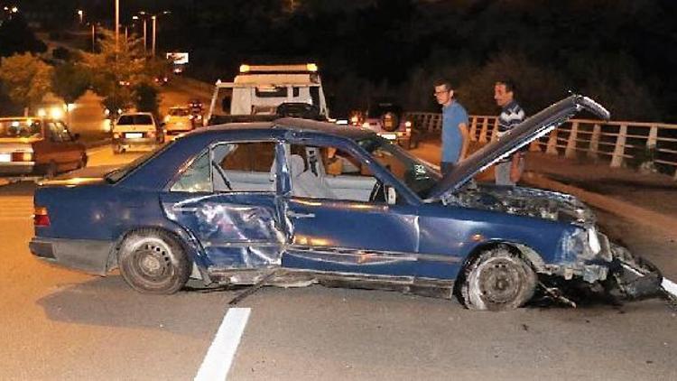 Kazadan yara almadan kurtuldu, otomobildeki hasara ağladı