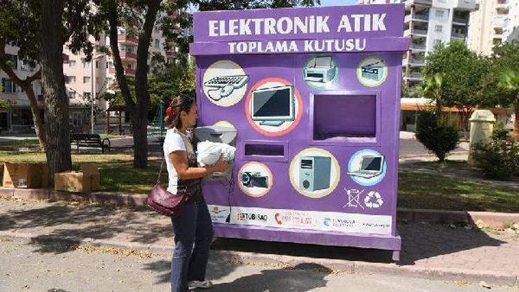 Çukurovadan elektronik atık toplama kutusu