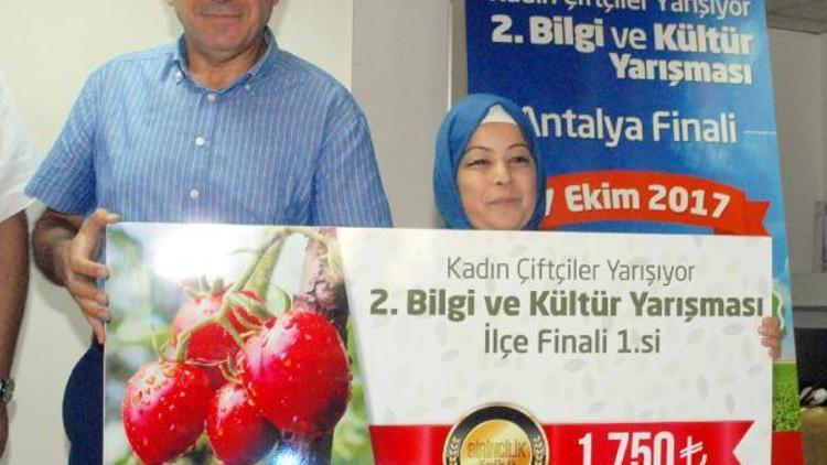 Serikte kadın çiftçiler yarıştı