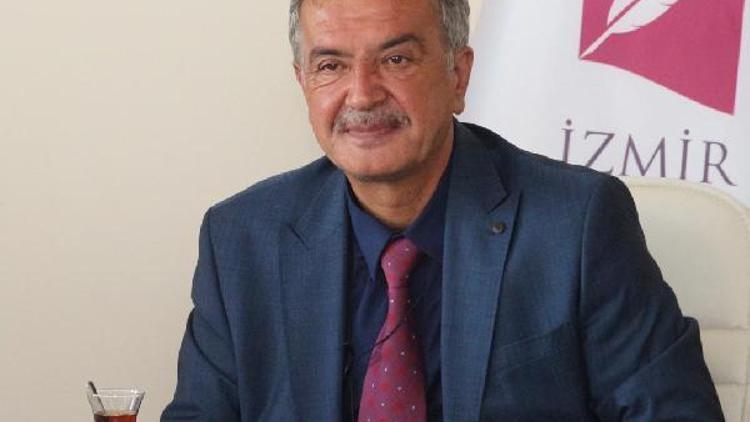 İKÇÜye rektör vekili olarak Prof. Dr. Mehmet Tokaç atandı