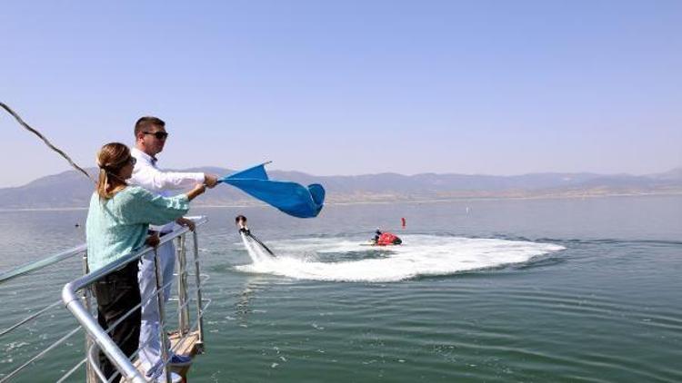 Burdur Gölünde Su Jeti ve Flyboard Şampiyonası