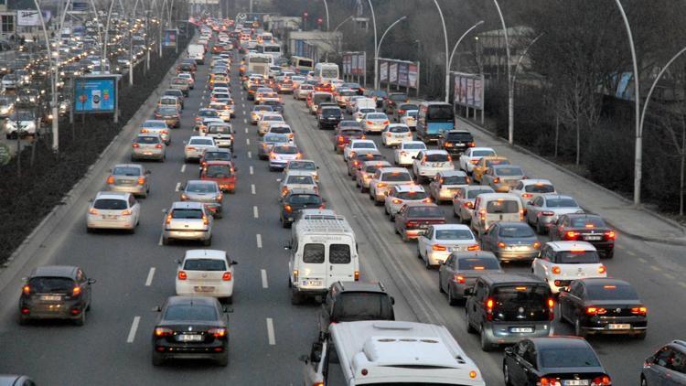 Büyükşehir’den okul trafiğine mesai ayarı