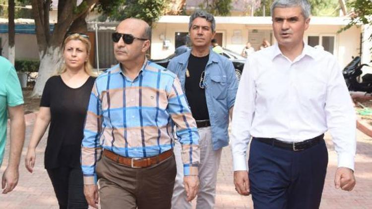 Vali Demirtaş, Adana Fen Lisesinde inceleme yaptı