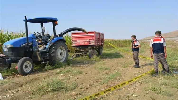 Ayağını silaj makinesine kaptıran çiftçi öldü