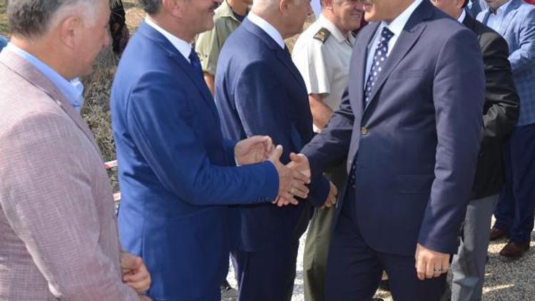 Başbakan Yardımcısı Çavuşoğlu, Gemlikte toplu konut temeli attı