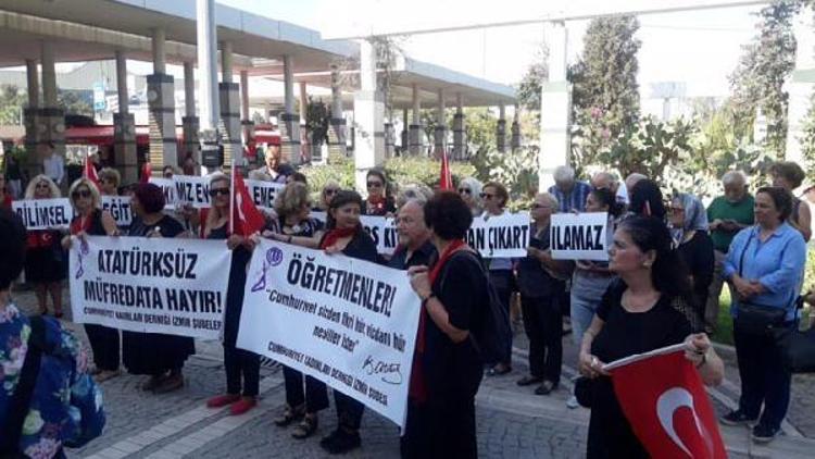 Cumhuriyet Kadınları Derneğinden müfredat tepkisi