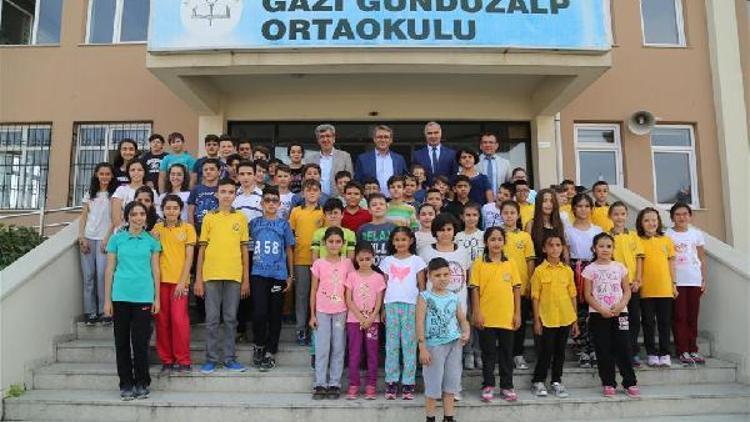 Kaymakam ve başkandan okul ziyareti