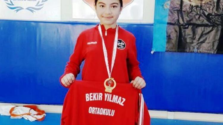 Babası antrenörü olan Hatice, Judoda Türkiye şampiyonu oldu