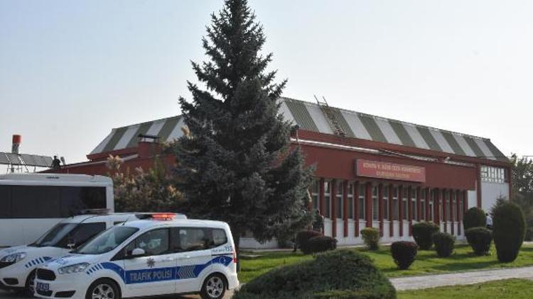 Konyadaki FETÖ çatı davası spor salonunda görülüyor