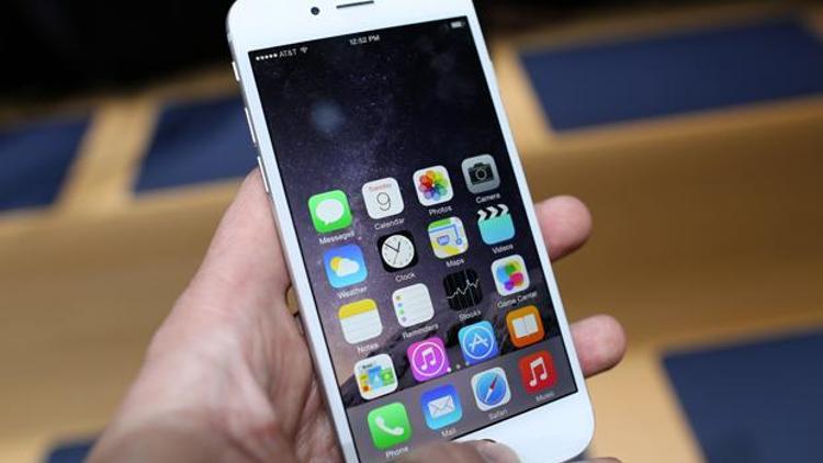 Türkiyede ortaya çıktı Apple kopyayı getirene orijinal iPhone veriyor