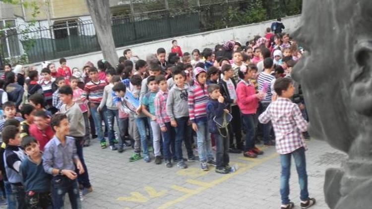 Suriyeli öğrenciler imam hatiplere yönlendirilsin genelgesi