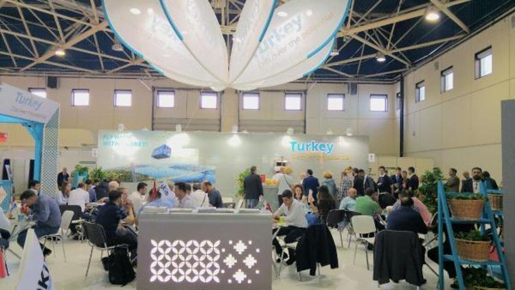 Word Food Moscow Fuarında En İyi Stant ödülü AKİB’in