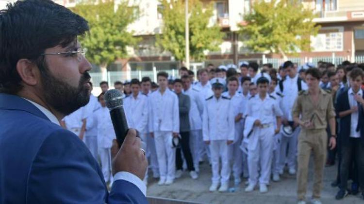 Gestaş Genel Müdürü Uslu, Gelibolu Denizcilik Lisesi’nde