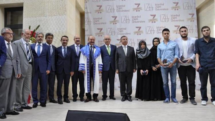 İstanbul Sabahattin Zaim Üniversitesi akademik yıl açılışına Bakan İsmet Yılmaz katıldı