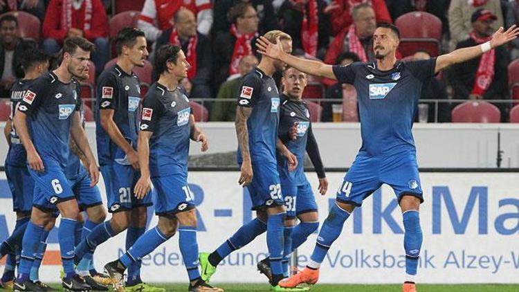 Hoffenheim, deplasmandan 3 puanla döndü