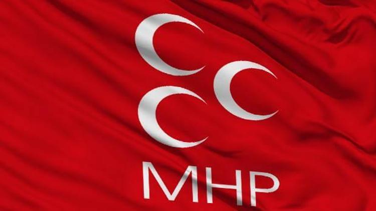 Balıkesirde MHP’den toplu istifa
