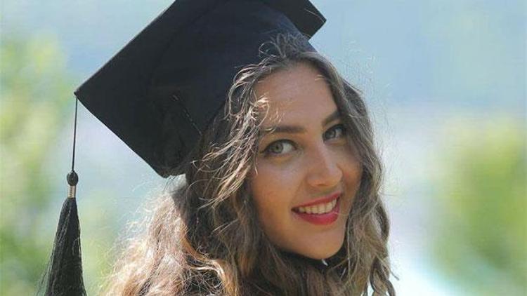 Suriyeli aktivist ve 22 yaşındaki gazeteci kızı İstanbulda öldürüldü