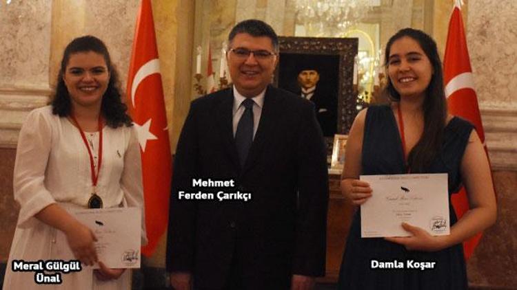 Türk piyanistler Viyana’dan birinci oldu