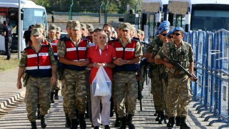 Erzincandaki FETÖ davasında 17si tutuklu 44 sanık yargılanıyor