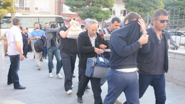 Gaffar Okkanın koruma polisi FETÖden tutuklandı