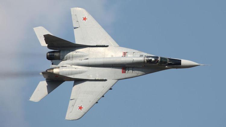 Ruslardan PKKnın Suriye koluna hava saldırısı