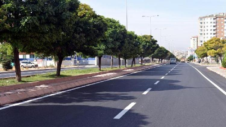 Alpaslan Türkeş bulvarında yol düzenlemesi tamam