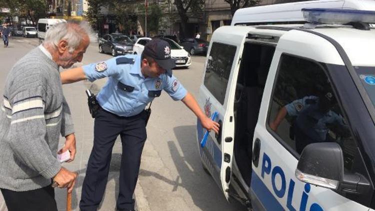 Elinde 20 bin lira ile gezen yaşlı adama polis koruması