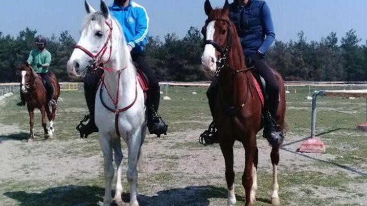 Uludağ Üniversitesi’nden meraklısına binicilik eğitimi