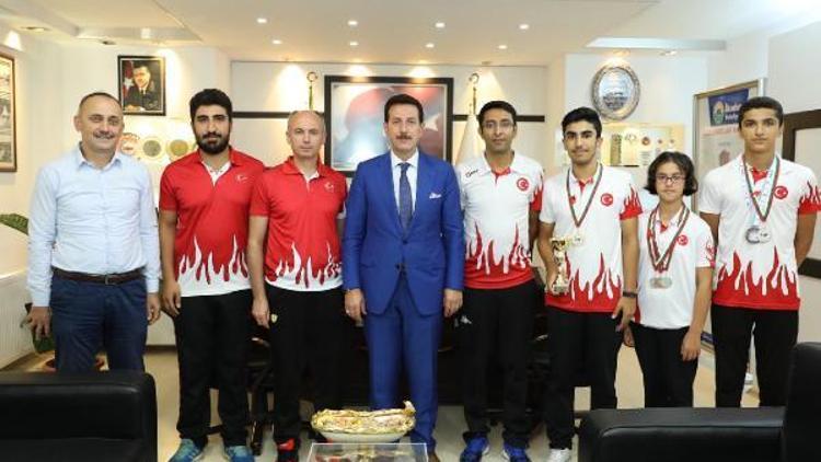 Badminton turnuvasına İlkadım damgası