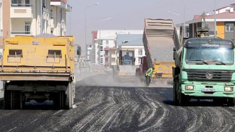 Aziziyede asfalt çalışmaları yoğunlaştı.