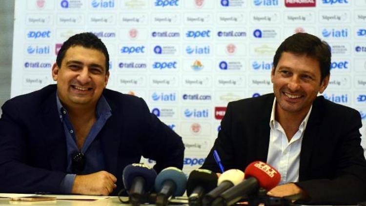 Antalyaspor Teknik Direktörü Leonardo: Çok büyük hedeflerimiz var
